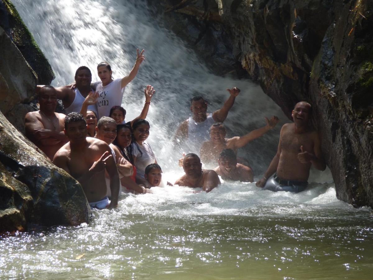 Hostal Alto De La Montana Minca Bagian luar foto